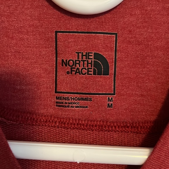 The north face crewneck shirt, Med - Picture 3 of 4
